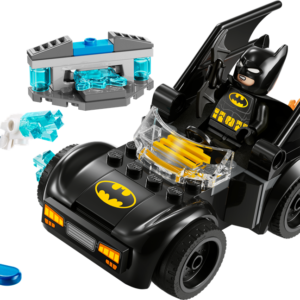 LEGO DC BATMAN™ BATMAN™ E BATMOBILE™ CONTRO MR. FREEZE™